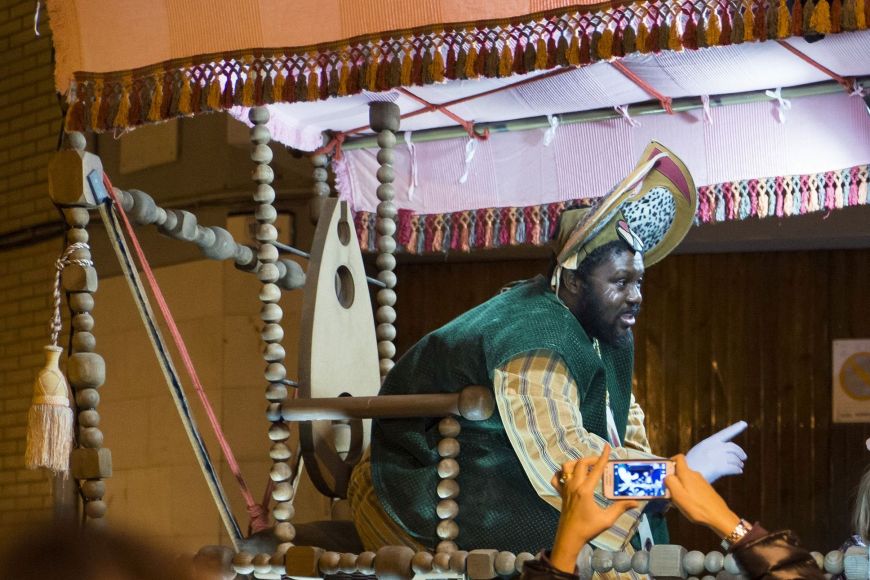 Activitat familiar "Tallers infantils de la Fira de Nadal: bombes de reis"
