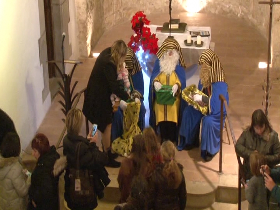 Visita del patge reial, castanyes i xocolatada a Camós