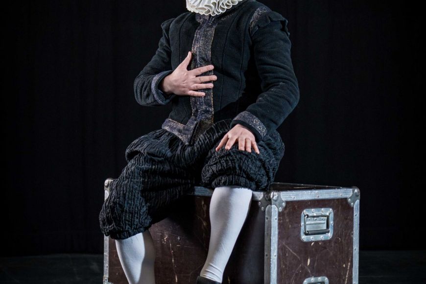 Teatre i dansa: El Col·loqui, amb Peyu