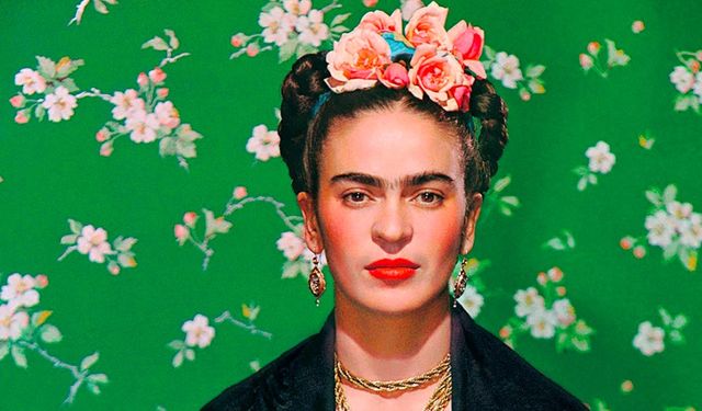 Hora del Conte + Taller de Frida Kahlo