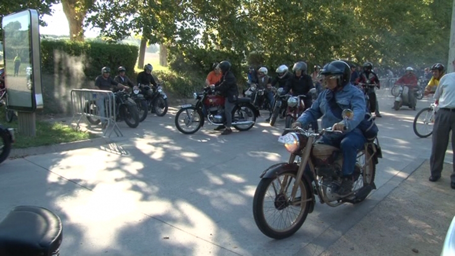 XXXIX Trobada d'estiu de motos antigues "Ruta Pla de l'Estany"