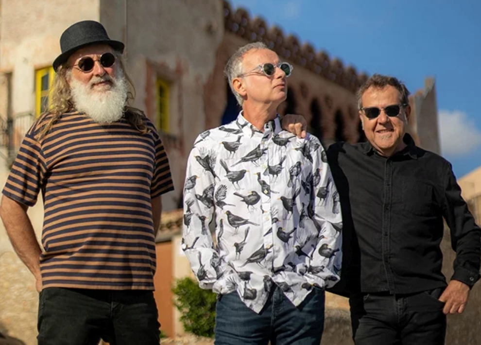Els Pets - Gira Cantant les quaranta