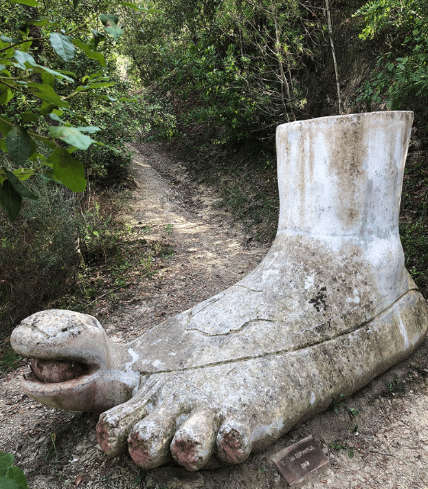Taller de modelat en fang i ruta escultòrica al Bosc