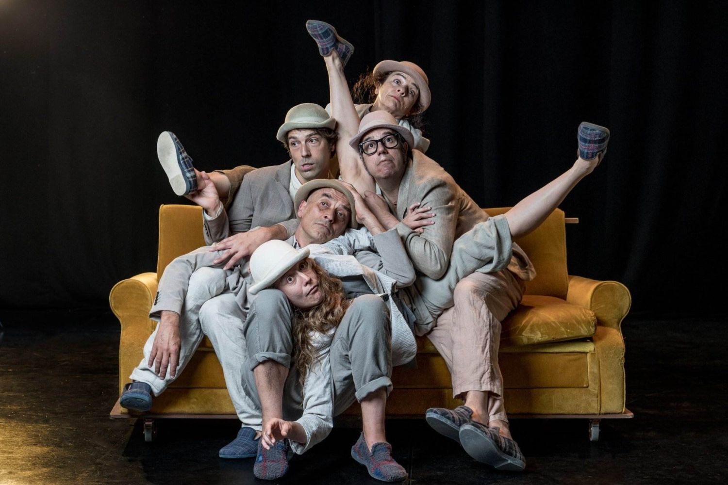 Teatre i dansa - N'imPORTE quoi...