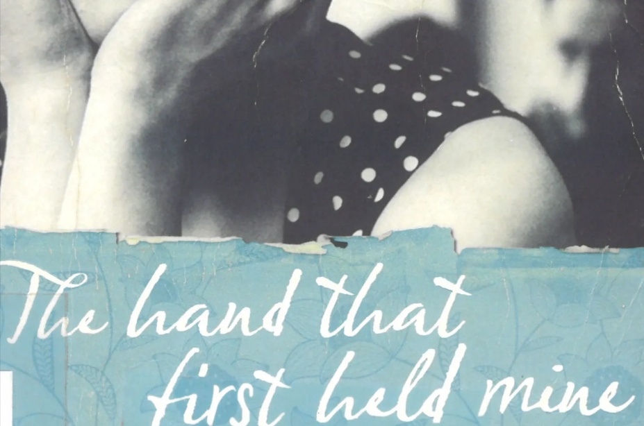 Club de lectura – The Hand That First Held Mine